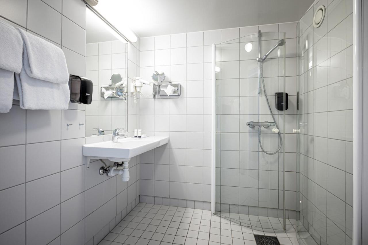 Deluxe Double Room,1498597879:JPEG